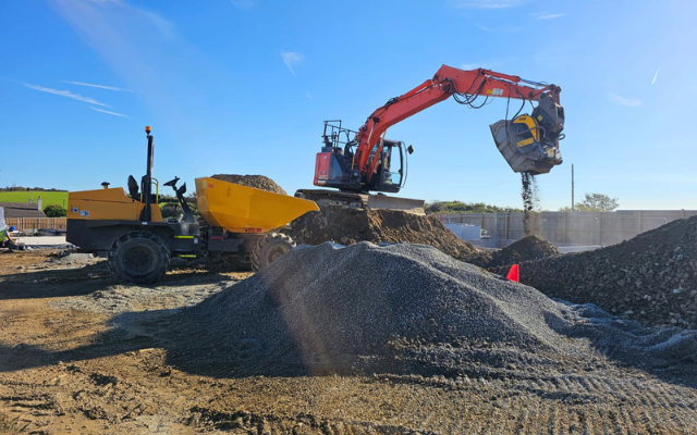 MB Crusher smashing bricks, concrete, and demolition waste with style