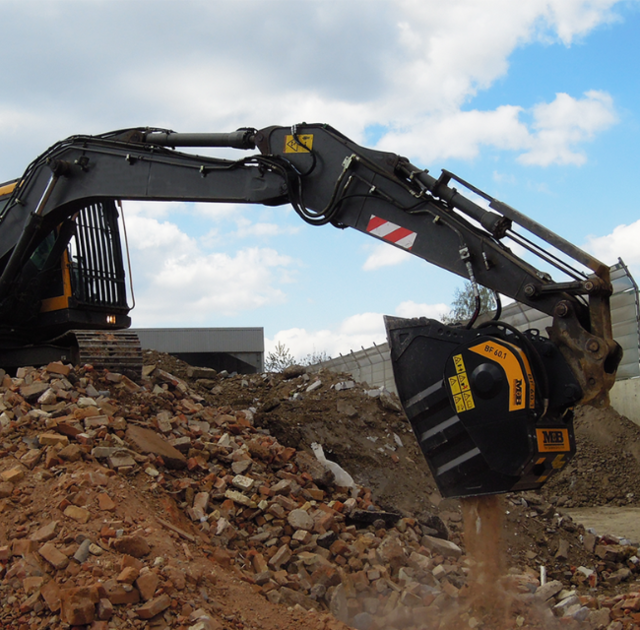 News - MB Crusher smashing bricks, concrete, and demolition waste with style