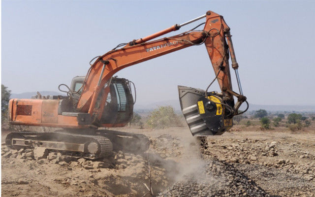 Crusher Bucket BF60.1 - Tata Hitachi excavator