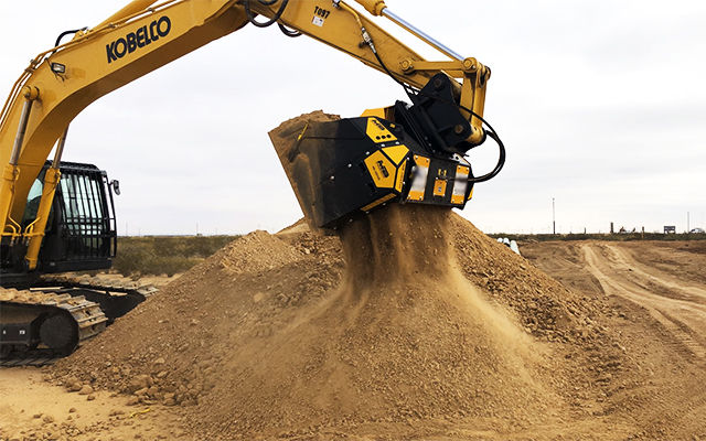 An MB-HDS320 padding bucket selects the material to use as backfill.